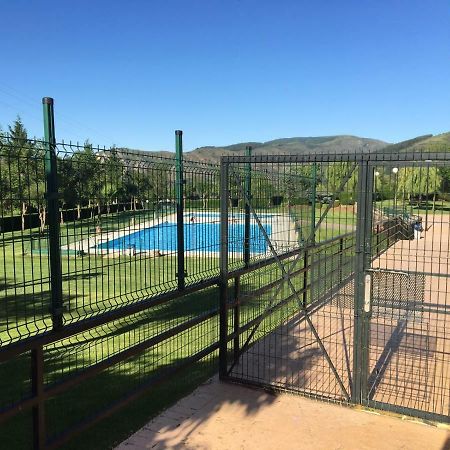 Apartamento Ezcaray Con Piscina Zorraquín Dış mekan fotoğraf