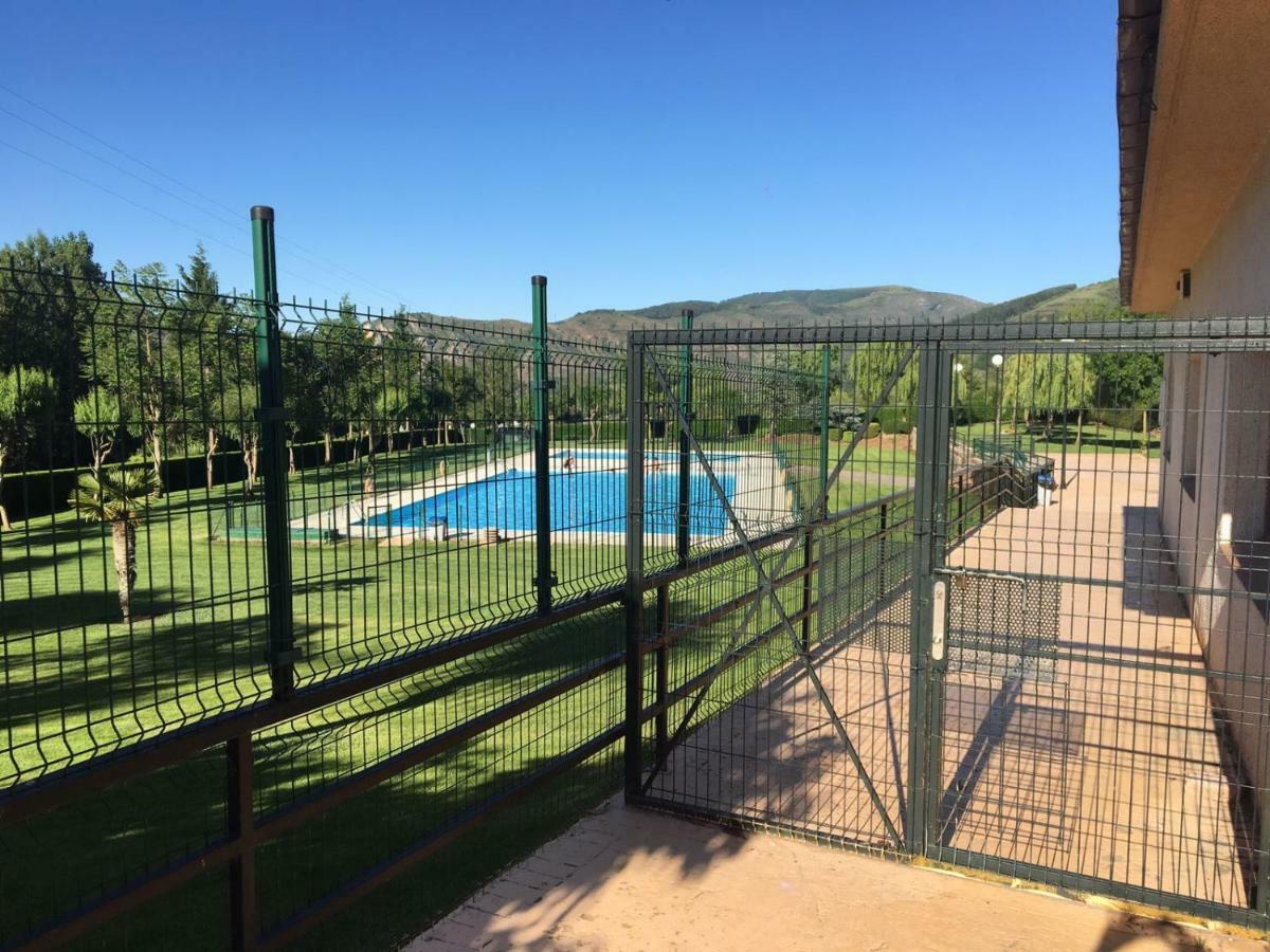 Apartamento Ezcaray Con Piscina Zorraquín Dış mekan fotoğraf
